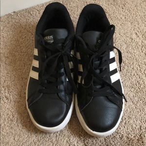 Adidas Cloud form Sneakers